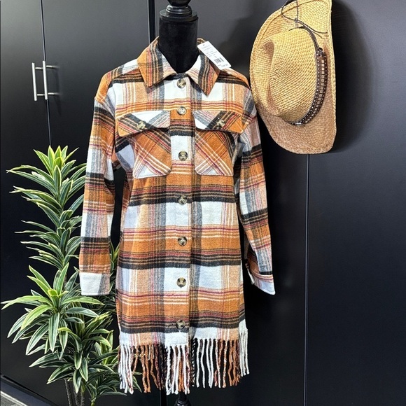 Sabrina Lauren Jackets & Blazers - Sabrina Lauren Shacket,fringe hemline, button chest pockets,plaid